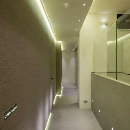 230 Luxury * Rome