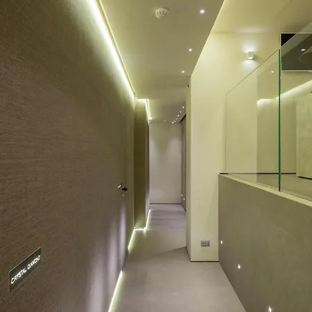 230 Luxury 4* Rom