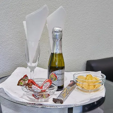 230 Luxury * Rome