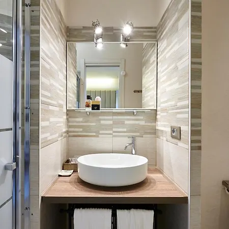 230 Luxury Guest house Rome