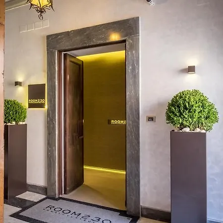 230 Luxury Rome